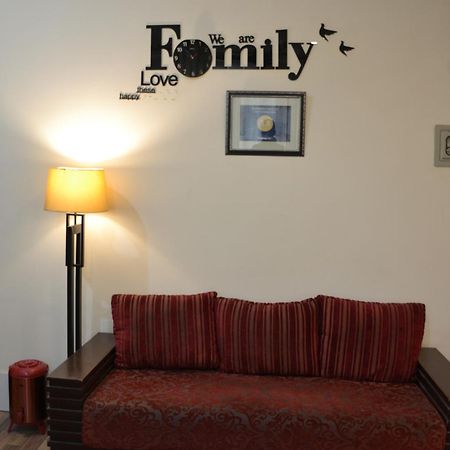 West End Lodges Neelum Екстер'єр фото